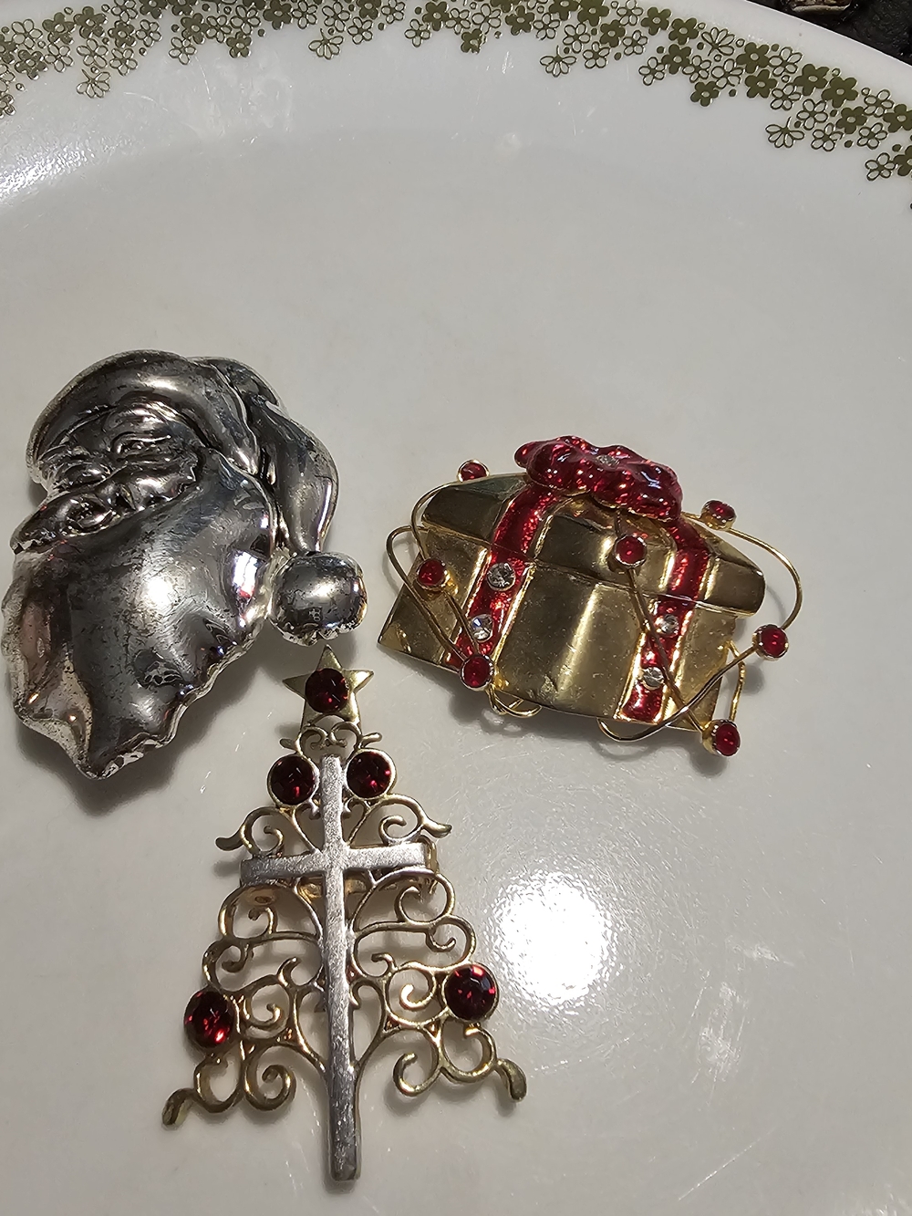 Festive Santa, Gift & Tree Brooch Trio - Silver & Gold with Red Accents - Picture 11 of 16